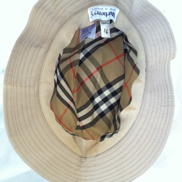 BURBERRY BUCKET HAT SIZE 7 1/4 england